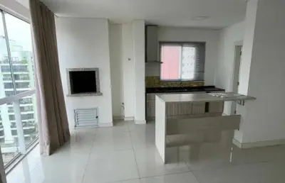 Apartamento com 4 suítes, no centro da cidade com laser completo e 2 vagas de garagem.