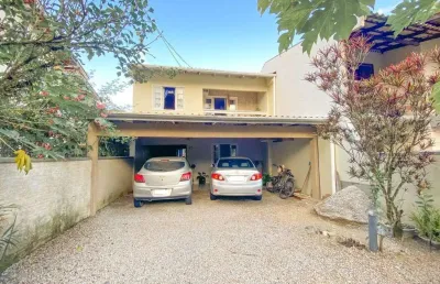 Casa com 4 quartos à venda no Guarani, Brusque 