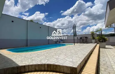 Casa com piscina mobiliada e equipada com 1 suíte mais 2 dormitórios e uma casa aos fundos com 1 suíte mais 1 dormitório!