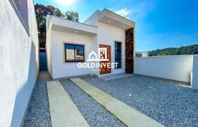 Casa nova com passagem lateral bairro primeiro de maio
