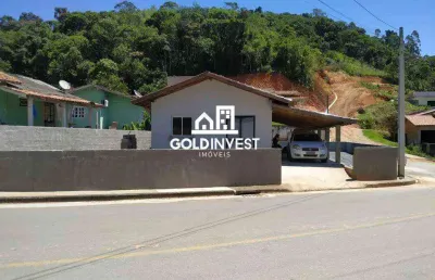 Casa solta com 2 dormitórios á venda no bairro zantão