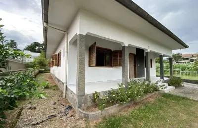 Casa com 3 quartos à venda no Jardim Maluche, Brusque 
