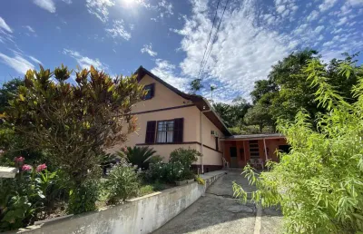 Casa à venda, 2 quartos, 1 vaga, primeiro de maio - brusque/sc