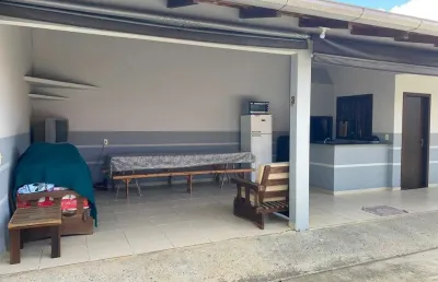 Casa à venda, 2 quartos, 1 suíte, 1 vaga, limoeiro - brusque/sc