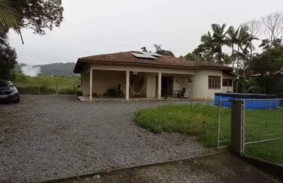 Casa à venda, 2 quartos, 1 suíte, 3 vagas, são pedro - brusque/sc
