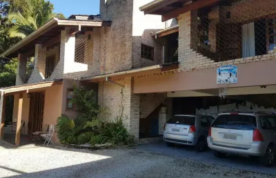 Casa com 4 quartos à venda no Centro I, Brusque 