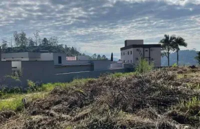 Terreno à venda no Primeiro de Maio, Brusque 