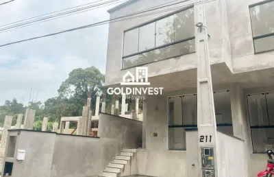 Casa com 2 suítes, 2 vagas de garagem, nova brasilia, brusque!