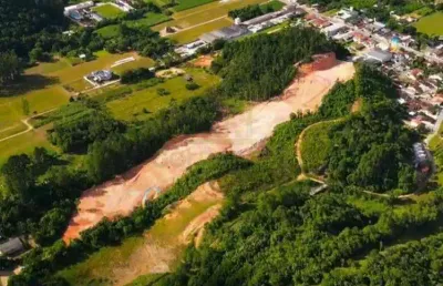 Terreno à venda no Aymoré, Guabiruba 