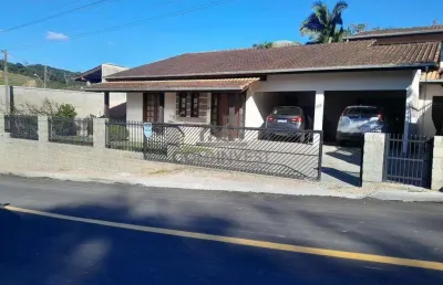 Casa com 4 quartos à venda no Dom Joaquim, Brusque 