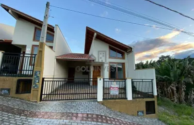 Casa com 2 quartos para venda no bairro thomaz coelho-brusque!!