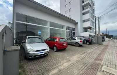 Ponto comercial para alugar no Steffen, Brusque 