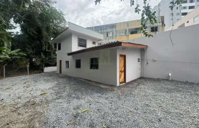 Casa com 1 quarto para alugar no Centro I, Brusque 