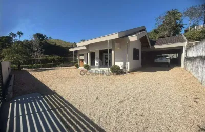 Casa com 3 quartos para alugar no Souza Cruz, Brusque 