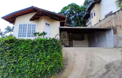 Casa com 3 quartos para alugar no Souza Cruz, Brusque 
