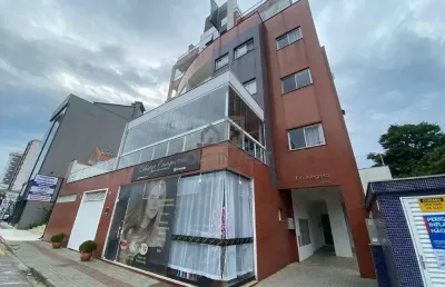 Apartamento com 3 quartos para alugar no Centro I, Brusque 