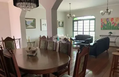 Vende casa  bairro independência  4  dormitorios , 4 suites - 4 bairros
