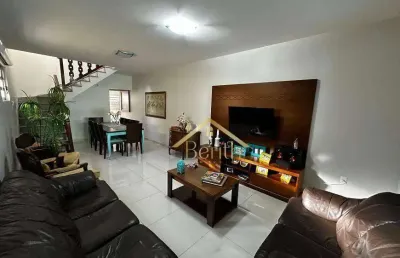 Sobrado com 3 dormitórios à venda, 207 m² por r$ 500.000 - chácara do visconde - taubaté/sp