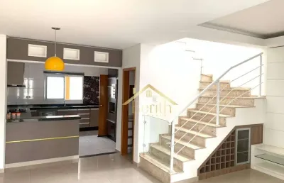 Sobrado com 3 dormitórios à venda, 189 m² por r$ 630.000,00 - vila areao - taubaté/sp