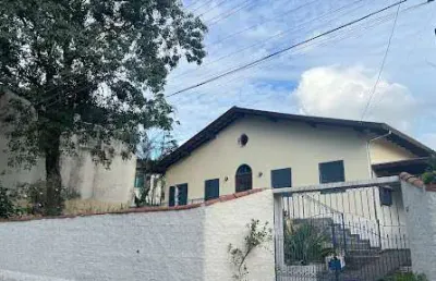Casa com 4 dormitórios à venda, 400 m² por r$ 900.000,00 - centro - tremembé/sp