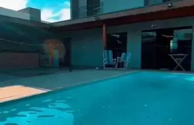 Sobrado com 4 dormitórios à venda, 260 m² por r$ 1.500.000,00 - piracangaguá - taubaté/sp