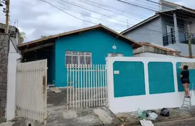 Casa com 3 dormitórios para alugar, 140 m² por r$ 3.500,00/mês - jardim independência - taubaté/sp