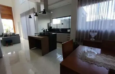 Casa com 3 dormitórios à venda, 282 m² por r$ 1.100.000,00 - campos do campo louvre - tremembé/sp