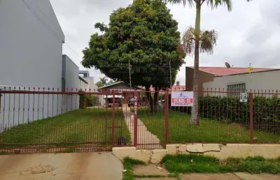 Casa para venda em campo mourão, centro, 3 dormitórios, 1 suíte, 1 banheiro, 1 vaga