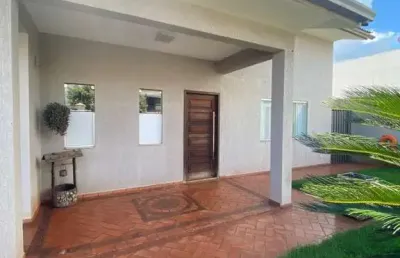 Casa para venda em campo mourão, jardim shangrilá, 4 dormitórios, 1 suíte, 2 banheiros