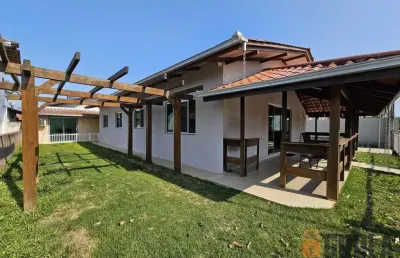 Casa para venda em são francisco do sul, capri, 3 dormitórios, 1 suíte, 2 banheiros, 6 vagas