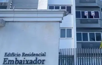 Apartamento para venda em campo mourão, centro, 4 dormitórios, 1 suíte, 3 banheiros, 3 vagas