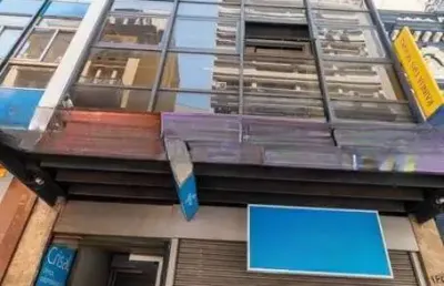 Sala comercial com 1 sala para alugar na rua dos andradas, 1248, centro histórico, porto alegre por r$ 2.000