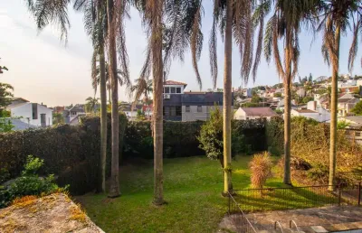 Casa comercial com 7 salas para alugar na rua moema, 510, chácara das pedras, porto alegre por r$ 18.000
