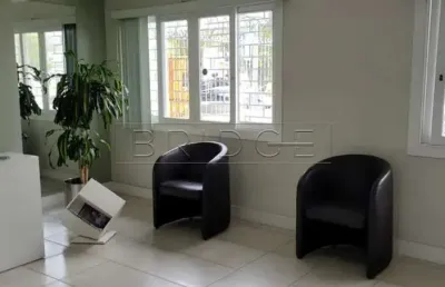 Casa comercial para alugar na beco andaraí, 130, passo da areia, porto alegre por r$ 12.500