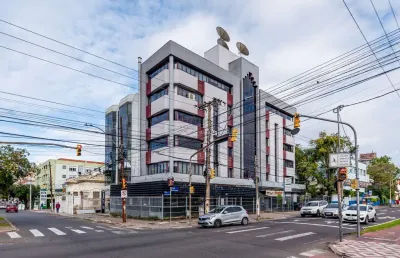 Ponto comercial com 1 sala para alugar na avenida ipiranga, 607, praia de belas, porto alegre por r$ 6.000