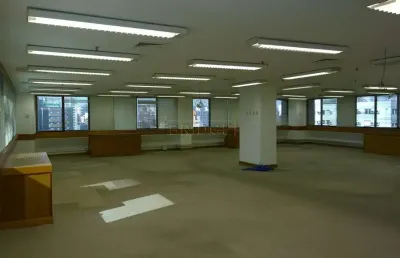 Sala comercial com 1 sala para alugar na avenida carlos gomes, 403, auxiliadora, porto alegre por r$ 16.300