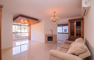Apartamento com 3 quartos para alugar na rua carlos trein filho, 627, bela vista, porto alegre por r$ 4.500