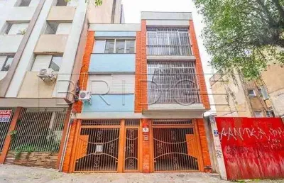 Prédio com 7 salas para alugar na rua duque de caxias, 648, centro histórico, porto alegre por r$ 15.000
