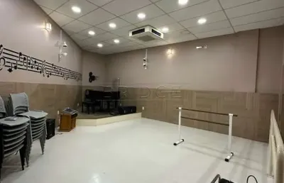 Ponto comercial com 10 salas para alugar na rua schiller, 14, rio branco, porto alegre por r$ 17.000