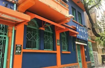 Casa comercial com 20 salas para alugar na avenida josé bonifácio, 581, farroupilha, porto alegre por r$ 40.000