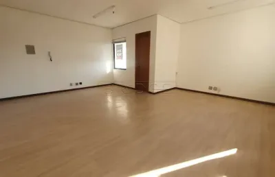 Sala comercial para alugar na rua dezesseis de julho, 42, são joão, porto alegre por r$ 800
