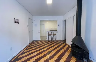 Apartamento com 2 quartos para alugar na rua castro alves, 1073, rio branco, porto alegre por r$ 3.100