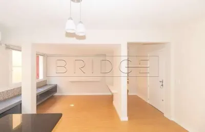 Apartamento com 1 quarto para alugar na rua duque de caxias, 278, centro histórico, porto alegre por r$ 2.000