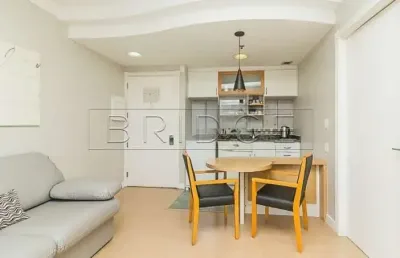 Apartamento com 1 quarto para alugar na rua miguel tostes, 34, rio branco, porto alegre por r$ 4.400