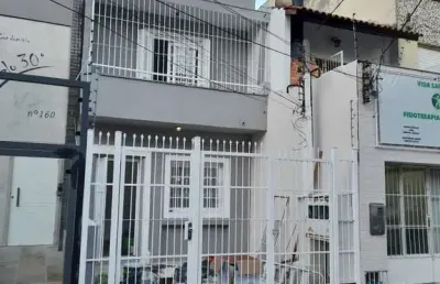 Casa comercial com 4 salas para alugar na rua baronesa do gravataí, 168, cidade baixa, porto alegre por r$ 4.200