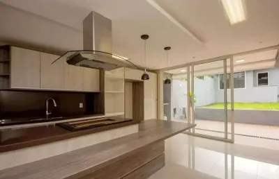 Casa em condomínio fechado com 2 quartos para alugar na rua engenheiro walter boehl, 448, vila ipiranga, porto alegre por r$ 6.300