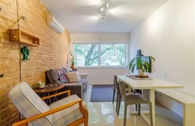 Apartamento para venda possui 78 metros quadrados com 2 quartos em petrópolis - porto alegre - rs