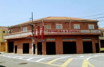 Oportunidade de investimento! casa e salões comerciais no bairro vila isolina mazzei.