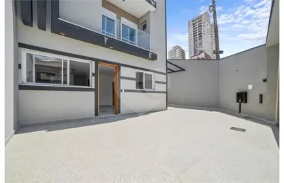 Sobrado novo à venda ou locação em santana – próximo à av. braz leme – 3 suítes, 2 vagas e acabamento de alto padrão