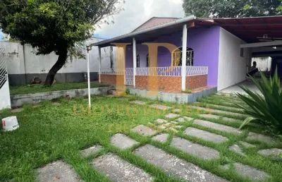 Aluga-se casa 2 quartos, uma suíte, 4 vagas de garagem no conjunto hileia, redenção